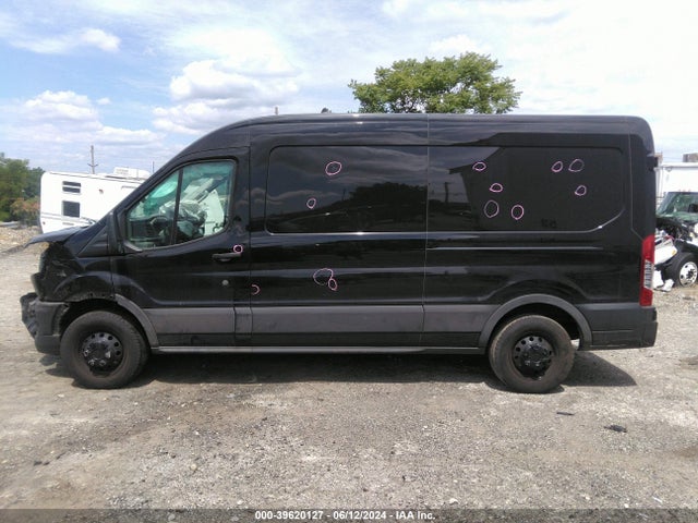 Ford Transit-150 2022 1FTYE2C80NKA41001 Image 15