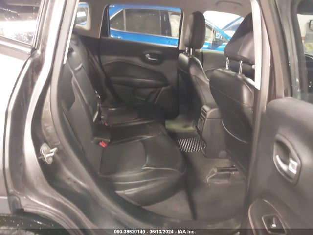 3C4NJDBB7JT112257 Jeep Compass Latitude 4x4