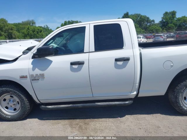 1C6RR7FT7KS680257 RAM 1500 Classic Tradesman Quad Cab 4x4 6'4 Box