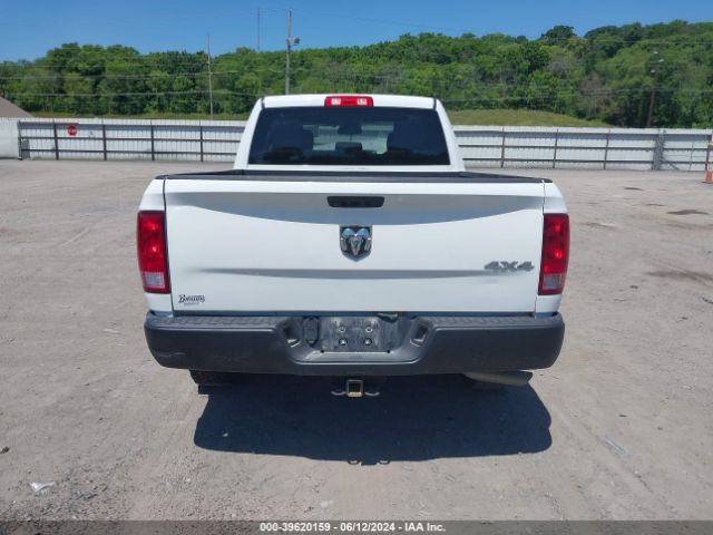 1C6RR7FT7KS680257 RAM 1500 Classic Tradesman Quad Cab 4x4 6'4 Box