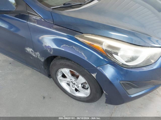 5NPDH4AE8FH579455 Hyundai ELANTRA SE