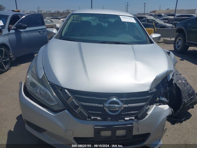 1N4AL3AP4JC231420 Nissan 2018