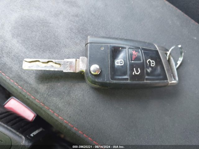 3VW4T7AU3FM004288 Volkswagen Golf Gti 2.0t S 4-door