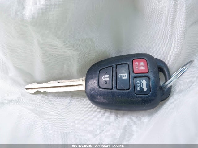 Toyota CAMRY LE 2017 4T1BF1FK6HU422716 Image 11