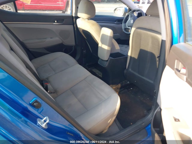 Hyundai ELANTRA SE 2017 5NPD74LF8HH138758 Image 8