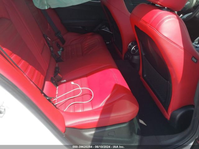 ZARFAMBN9P7669608 Alfa Romeo Giulia Veloce Rwd