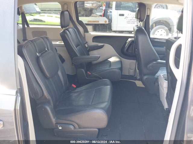2C4RC1BG6GR297161 Chrysler Town & Country Touring