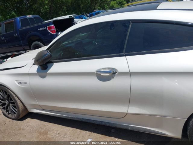 WDDWJ8HB5JF649633 Mercedes-Benz Amg C 63 S