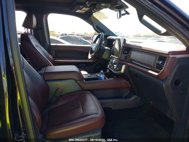 Ford Expedition Limited 2022 1FMJU2AT5NEA41582 Image 5