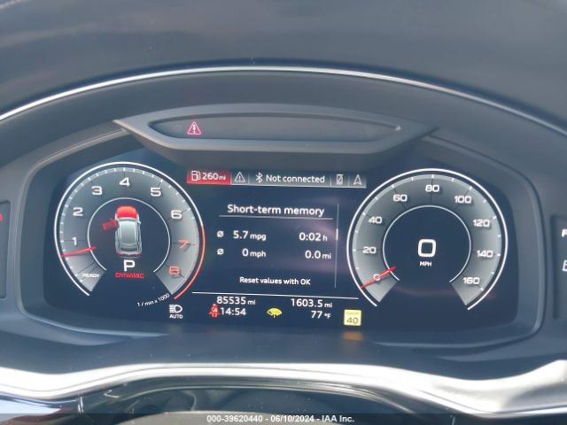 WA1FVAF10KD040232 Audi Q8 55 Premium