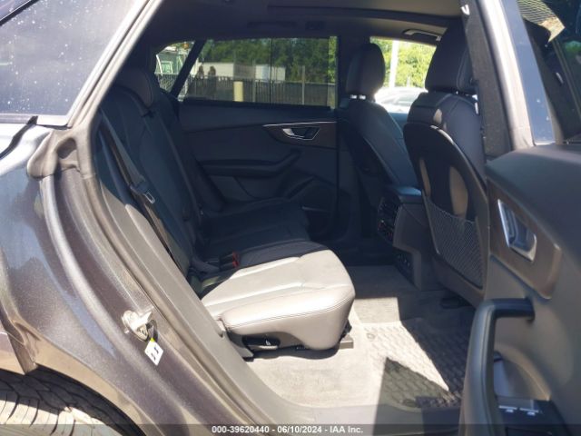 WA1FVAF10KD040232 Audi Q8 55 Premium