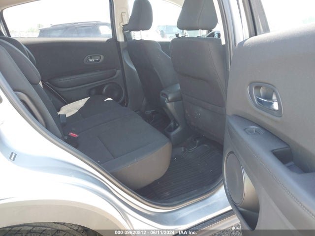 Honda HR-V EX 2018 3CZRU6H50JG705872 Image 8