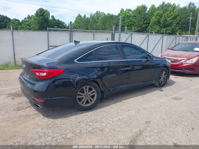 Hyundai SONATA SE 2016 5NPE24AF6GH271295 Image 4
