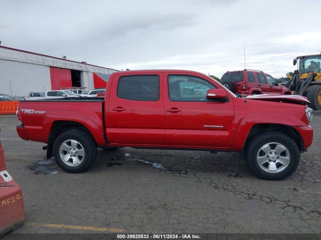 Toyota Tacoma Base V6 2015 3TMLU4EN5FM196892 Image 13