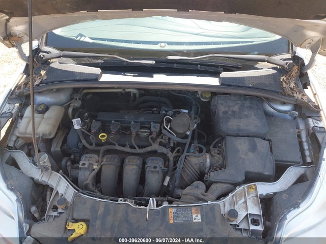 Ford FOCUS SE 2014 1FADP3F22EL318219 Image 10