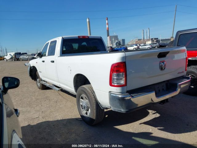 3C6UR5HJ3NG144444 RAM 2500 Tradesman  4x4 8' Box
