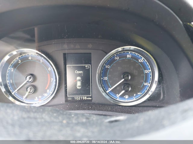 Toyota COROLLA SE 2018 2T1BURHEXJC985996 Image 7