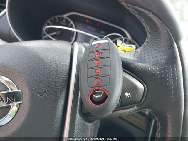 1N4AA6AP3HC436549 Nissan Maxima 3.5 Platinum