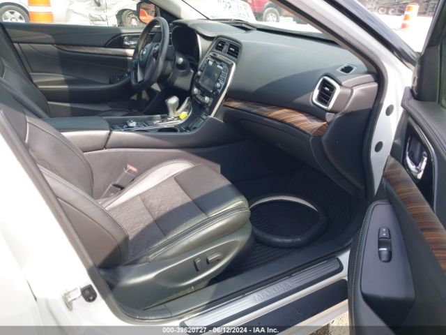 1N4AA6AP3HC436549 Nissan Maxima 3.5 Platinum