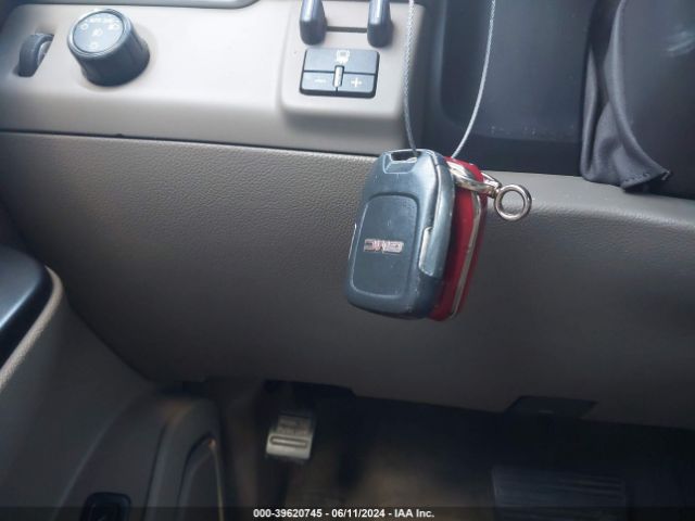 1GKS1HKC6FR149761 GMC Yukon Xl 1500 Slt