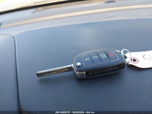 5NPE24AF6FH205828 Hyundai SONATA SE