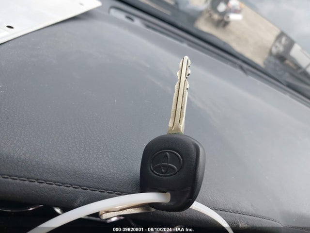 Toyota COROLLA L 2015 2T1BURHE2FC393712 Image 11