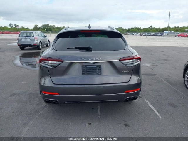 ZN661XUA5NX402208 Maserati Levante Gt