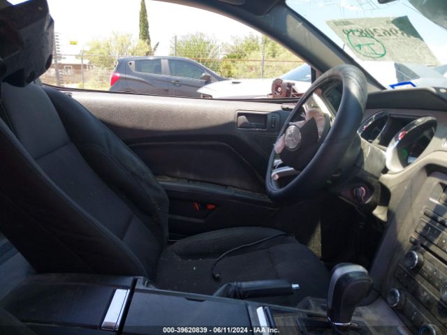 1ZVBP8AM7E5301215 Ford Mustang V6