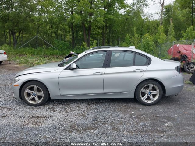 WBA3B3C59FF547061 BMW 328i Xdrive