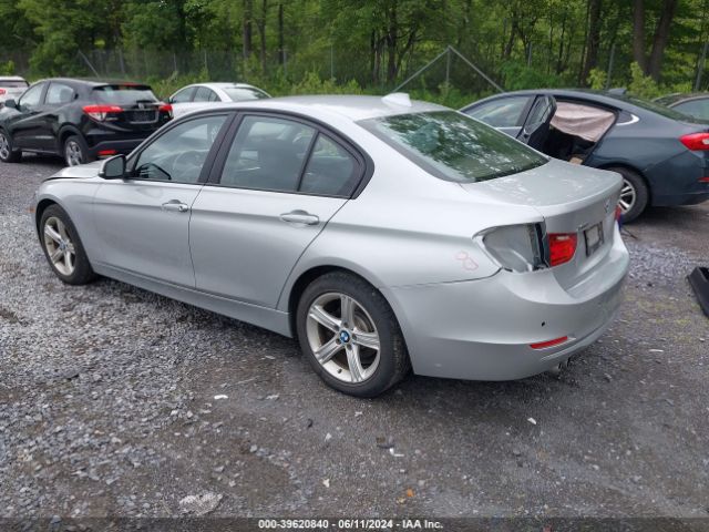 WBA3B3C59FF547061 BMW 328i Xdrive