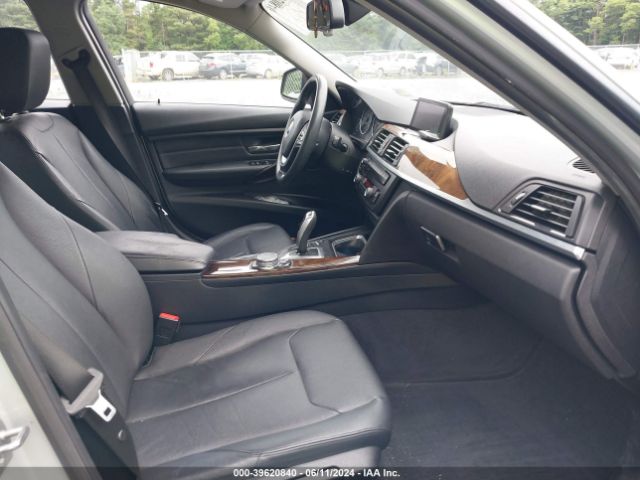 WBA3B3C59FF547061 BMW 328i Xdrive