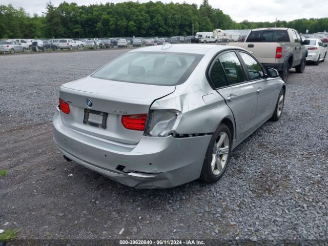 WBA3B3C59FF547061 BMW 328i Xdrive