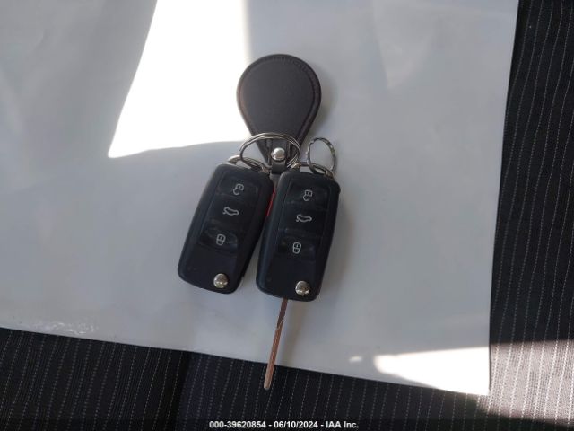 WVGAV3AX7EW067455 Volkswagen TIGUAN S
