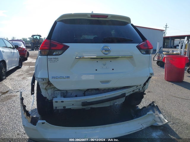 Nissan ROGUE S 2017 KNMAT2MT3HP566863 Image 16