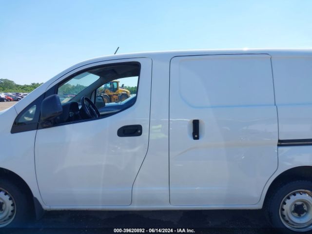 3N6CM0KN8JK704318 Nissan Nv200 S