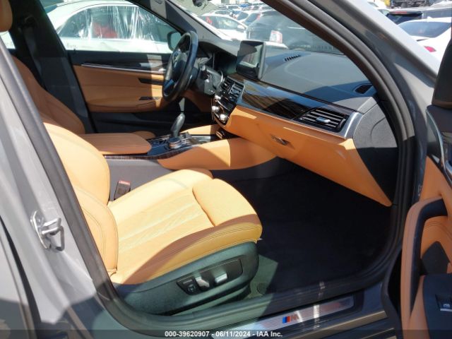WBA73BJ0XNWX51317 BMW 540 I Xdrive
