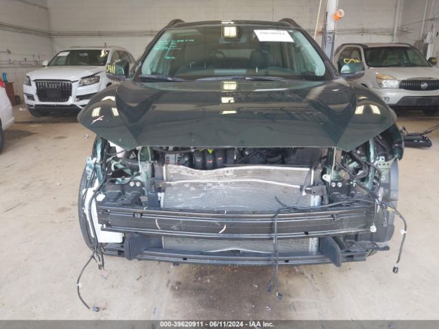 7MUBAABGXNV019039 Toyota Corolla Cross Le