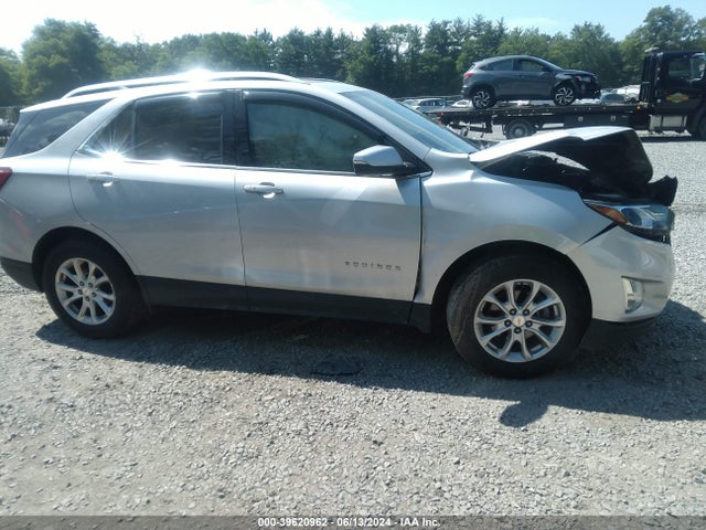 Chevrolet EQUINOX LT 2019 2GNAXUEV0K6152857 Image 13