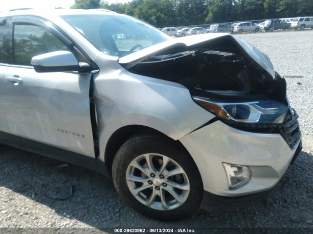 Chevrolet EQUINOX LT 2019 2GNAXUEV0K6152857 Image 17