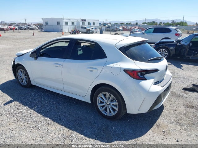JTND4MBE8P3210971 Toyota COROLLA SE