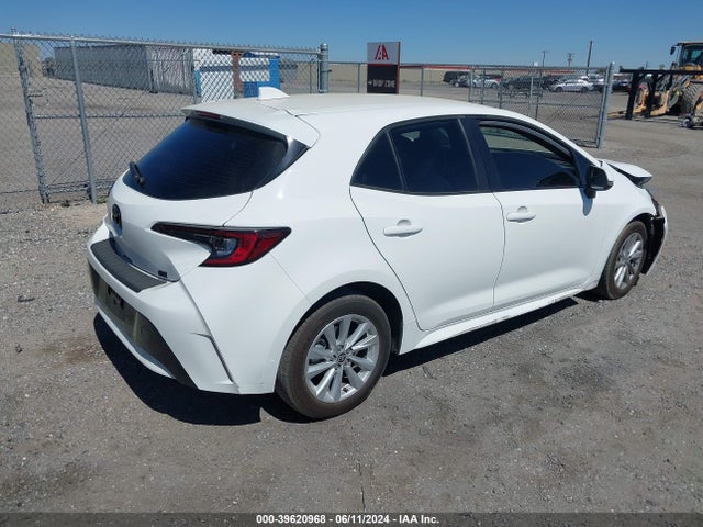 JTND4MBE8P3210971 Toyota COROLLA SE