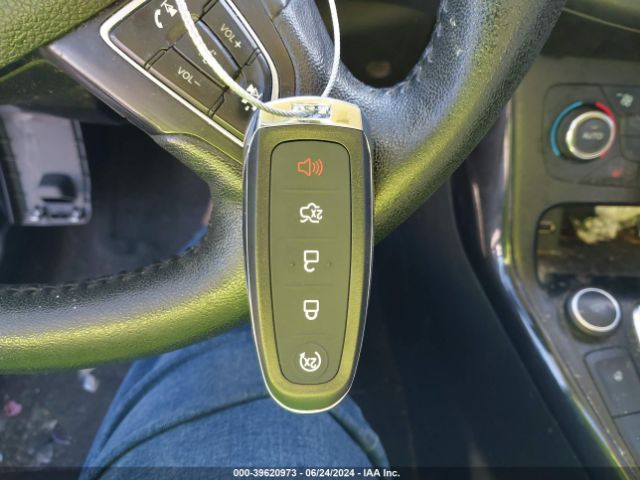 1FADP3N2XFL293704 Ford Focus Titanium