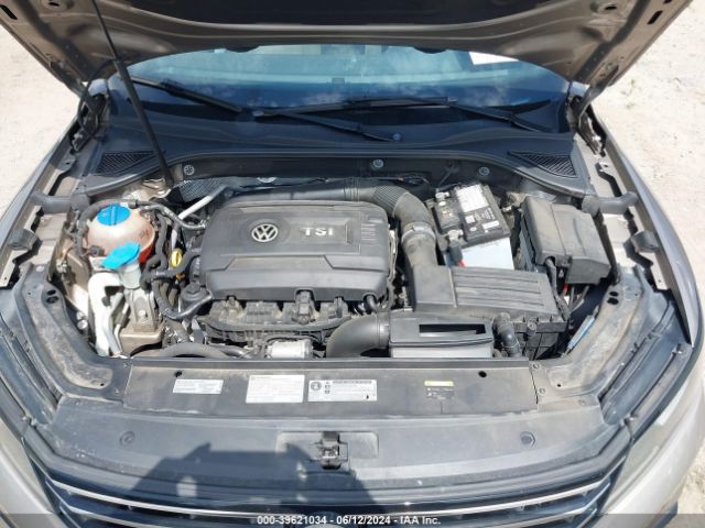 1VWBT7A37GC016008 Volkswagen Passat 1.8t Se