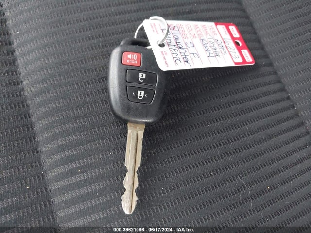 Toyota Rav4 Xle 2015 JTMWFREV2FD055696 Image 11