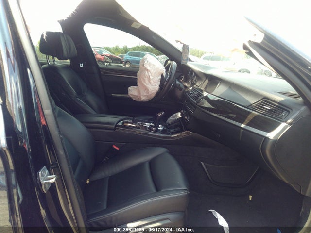 WBAKP9C56FD979599 BMW 550i Xdrive