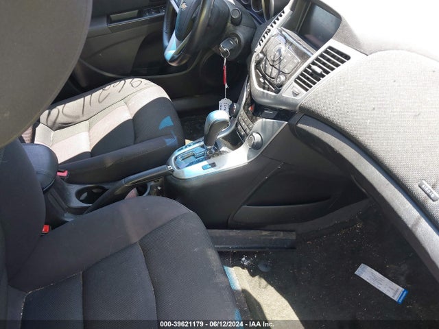 Chevrolet Cruze 1lt Auto 2014 1G1PC5SB6E7304555 Image 5
