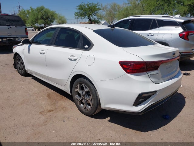 KIA Forte Lxs 2021 3KPF24AD4ME409810 Image 3