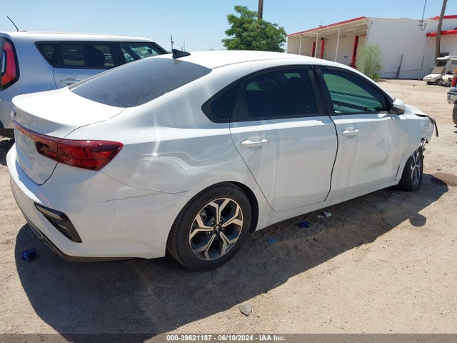 KIA Forte Lxs 2021 3KPF24AD4ME409810 Image 4