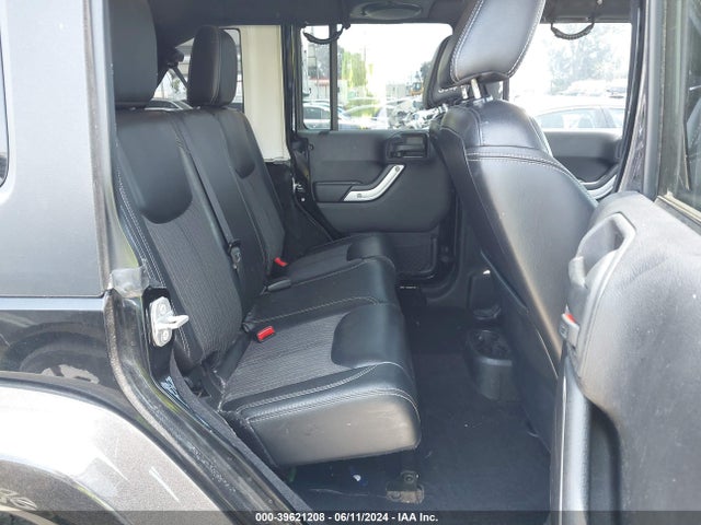 1C4BJWDG8EL241617 Jeep Wrangler Unlimited Freedom Edition