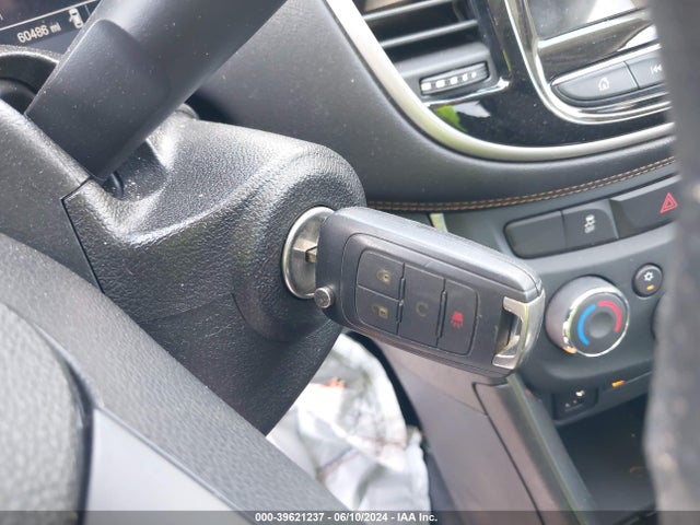 Chevrolet Trax Lt 2018 3GNCJLSB9JL197210 Image 11